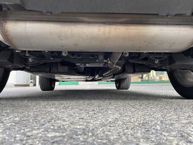 トヨタ ＲＡＶ４ G Zパッケージ 大阪府 2021(令3)年 2.1万km センシュアルレッドマイカ ワンオーナー/純正ディスプレイオーディオ/・AM/FM/Bluetooth/・フルセグテレビ/全周囲カメラ/ビルトインETC/前後ドライブレコーダー/レーダークルーズコントロール/衝突軽減ブレーキ/レーンキープアシスト/ブラインドスポットモニター/横滑り防止装置/盗難防止装置/電動パーキングブレーキ/前後コーナーセンサー/メモリシート（D席）/パワーシート（D席）/シートヒーター（D席+N席）/LEDヘッドライト/オートマチックハイビーム/オートライト/オートエアコン/プッシュスタートボタン/スマートキー×2/ステアリングリモコン/革巻きステアリング/ステアリングヒーター/純正19インチアルミホイール/12V充電器/USBジャック/純正フロアマット/保証書/取扱説明書