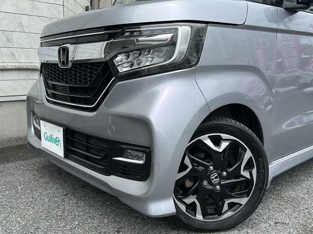 ホンダ Ｎ ＢＯＸ カスタム G L ターボ ホンダセンシング 神奈川県 2019(令1)年 5.8万km ルナシルバーM 純正ナビ(FM/AM/TV/SD/BT）/バックカメラ/クルーズコントロール/盗難防止装置/レーンキープアシスト/純正ドアバイザー/横滑り防止装置/両側パワースライドドア/純正ドライブレコーダー/パドルシフト/後席サンシェード/ETC/保証書/取扱説明書
