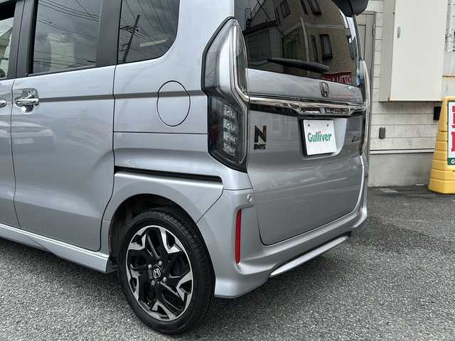 ホンダ Ｎ ＢＯＸ カスタム G L ターボ ホンダセンシング 神奈川県 2019(令1)年 5.8万km ルナシルバーM 純正ナビ(FM/AM/TV/SD/BT）/バックカメラ/クルーズコントロール/盗難防止装置/レーンキープアシスト/純正ドアバイザー/横滑り防止装置/両側パワースライドドア/純正ドライブレコーダー/パドルシフト/後席サンシェード/ETC/保証書/取扱説明書