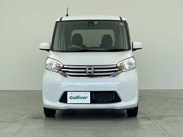 日産 デイズ ルークス X 愛知県 2016(平28)年 3.4万km ホワイトパール 社外ナビ/・Bluetooth/・ワンセグテレビ/・CD/DVD/アラウンドビューモニター/片側パワースライドドア/スマートキー/エンジンプッシュスタートボタン/衝突軽減ブレーキ/フロアマット/オートエアコン/ＥＴＣ
