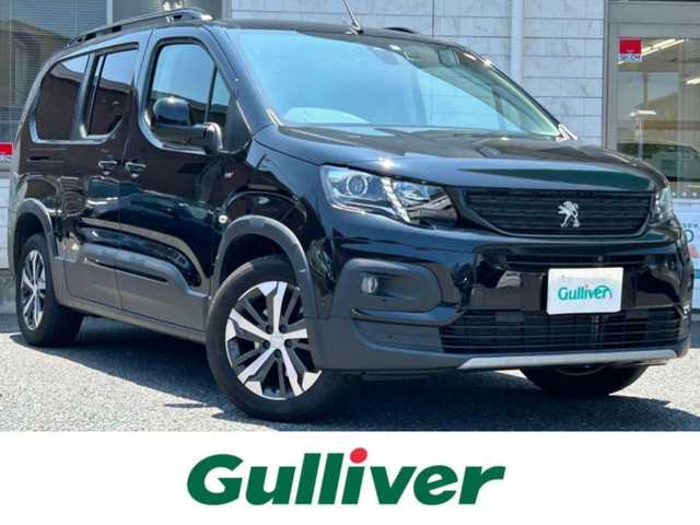 プジョー プジョー リフター ロングGT 福岡県 2023(令5)年 1.2万km ペルラネラブラック ワンオーナー/純正ディスプレイオーディオ/　(AM/FM)/バックモニター/パノラミックビジョン/運転装置/・アクティブセーフティブレーキ/・エマージェンシーブレーキ/・インテリジェントエマージェンシーブレーキアシスト/・インテリジェントハイビーム/・パーキングセンサー/・ブラインドスポットモニターアインインフォメーション/・アクティブクルーズコントロール/・トラフィック/・ドライバーアテンションアラート/・オートライト/・横滑り防止装置/・レーンキープアシスト/グリップコントロール/ヒルディセントコントロール/タイヤ空気圧警告/ストップ＆スタート/純正17インチアルミホイール/360度ドライブレコーダー【HDR361GW】/パドルシフト/選択式還元触媒システム/ディーゼルパティキュレートフィルター/プッシュスタート/純正ラバーマット/電格ウィンカーミラー/スペアキー×１/保証書/取扱説明書