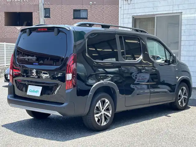プジョー プジョー リフター ロングGT 福岡県 2023(令5)年 1.2万km ペルラネラブラック ワンオーナー/純正ディスプレイオーディオ/　(AM/FM)/バックモニター/パノラミックビジョン/運転装置/・アクティブセーフティブレーキ/・エマージェンシーブレーキ/・インテリジェントエマージェンシーブレーキアシスト/・インテリジェントハイビーム/・パーキングセンサー/・ブラインドスポットモニターアインインフォメーション/・アクティブクルーズコントロール/・トラフィック/・ドライバーアテンションアラート/・オートライト/・横滑り防止装置/・レーンキープアシスト/グリップコントロール/ヒルディセントコントロール/タイヤ空気圧警告/ストップ＆スタート/純正17インチアルミホイール/360度ドライブレコーダー【HDR361GW】/パドルシフト/選択式還元触媒システム/ディーゼルパティキュレートフィルター/プッシュスタート/純正ラバーマット/電格ウィンカーミラー/スペアキー×１/保証書/取扱説明書