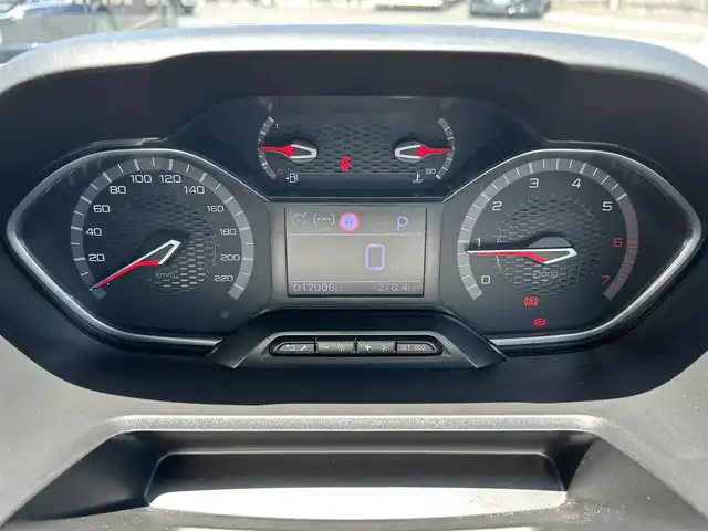 プジョー プジョー リフター ロングGT 福岡県 2023(令5)年 1.2万km ペルラネラブラック ワンオーナー/純正ディスプレイオーディオ/　(AM/FM)/バックモニター/パノラミックビジョン/運転装置/・アクティブセーフティブレーキ/・エマージェンシーブレーキ/・インテリジェントエマージェンシーブレーキアシスト/・インテリジェントハイビーム/・パーキングセンサー/・ブラインドスポットモニターアインインフォメーション/・アクティブクルーズコントロール/・トラフィック/・ドライバーアテンションアラート/・オートライト/・横滑り防止装置/・レーンキープアシスト/グリップコントロール/ヒルディセントコントロール/タイヤ空気圧警告/ストップ＆スタート/純正17インチアルミホイール/360度ドライブレコーダー【HDR361GW】/パドルシフト/選択式還元触媒システム/ディーゼルパティキュレートフィルター/プッシュスタート/純正ラバーマット/電格ウィンカーミラー/スペアキー×１/保証書/取扱説明書