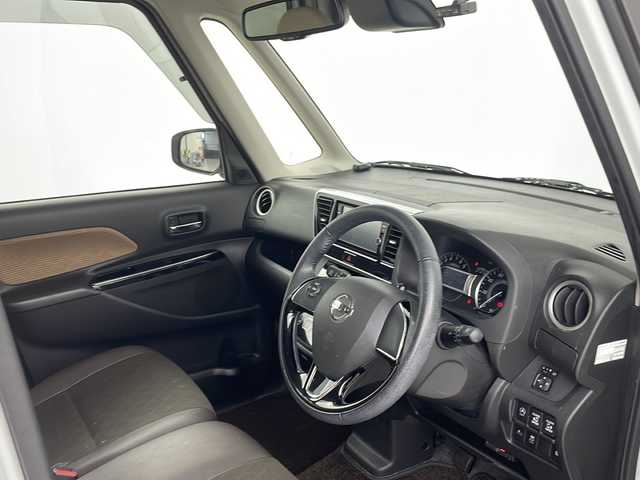 日産 デイズ ルークス HWS X Vセレクション 埼玉県 2017(平29)年 4.8万km ホワイトパール 純正７インチナビ　/アラウンドビューモニター　/エマージェンシーブレーキ　/フルセグＴＶ　/両側パワスラ　/サーキュレーター　/オートライト　/ＬＥＤライト　/Ｂｌｕｅｔｏｏｔｈ　/スマートキー　/ＥＴＣ　/ドアバイザー/ドライブレコーダー