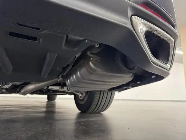 レクサス ＬＳ 500 バージョンL 三重県 2018(平30)年 5.7万km ディープブルーマイカ プレミアムガソリン・ツインターボ/FR/MTモード付フロア10AT/12.3型ナビ/（AM/FM/CD/DVD/Blu-ray/サウンドライブラリ/SD/USB/Bluetooth/Miracast/AUX/TV）/パノラミックビューモニター/ドライブレコーダー 前後/ETC2.0/LEXUS Safety System＋A/・プリクラッシュセーフティ（歩行者注意喚起・アクティブ操舵回避支援）/・フロントクロストラフィックアラート/・Lexus CoDrive（レーダークルコン・レーントレーシングアシスト・レーンチェンジアシスト）/・ドライバー異常時停車支援システム/・上下2段式アダプティブハイビームシステム/・ロードサインアシスト/・先行車発進告知機能/・ITS Connect/・ブラインドスポットモニター/など/装備/・本革シート（黒）/・シートヒーター＆ベンチレーション（D/N/2nd）/・メモリーパワーシート（D・N28way/2nd16way）/・ハンズフリーパワートランクリッド/・デジタルインナーミラー/・左右後席独立オートエアコン/・電動リヤ・リヤサイドガラスサンシェード/・カラーHUD/・純正19inAW＋ランフラットタイヤ/・スマートキーx1＋カードキーx1/など