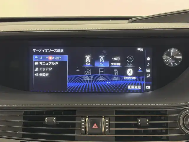 レクサス ＬＳ 500 バージョンL 三重県 2018(平30)年 5.7万km ディープブルーマイカ プレミアムガソリン・ツインターボ/FR/MTモード付フロア10AT/12.3型ナビ/（AM/FM/CD/DVD/Blu-ray/サウンドライブラリ/SD/USB/Bluetooth/Miracast/AUX/TV）/パノラミックビューモニター/ドライブレコーダー 前後/ETC2.0/LEXUS Safety System＋A/・プリクラッシュセーフティ（歩行者注意喚起・アクティブ操舵回避支援）/・フロントクロストラフィックアラート/・Lexus CoDrive（レーダークルコン・レーントレーシングアシスト・レーンチェンジアシスト）/・ドライバー異常時停車支援システム/・上下2段式アダプティブハイビームシステム/・ロードサインアシスト/・先行車発進告知機能/・ITS Connect/・ブラインドスポットモニター/など/装備/・本革シート（黒）/・シートヒーター＆ベンチレーション（D/N/2nd）/・メモリーパワーシート（D・N28way/2nd16way）/・ハンズフリーパワートランクリッド/・デジタルインナーミラー/・左右後席独立オートエアコン/・電動リヤ・リヤサイドガラスサンシェード/・カラーHUD/・純正19inAW＋ランフラットタイヤ/・スマートキーx1＋カードキーx1/など