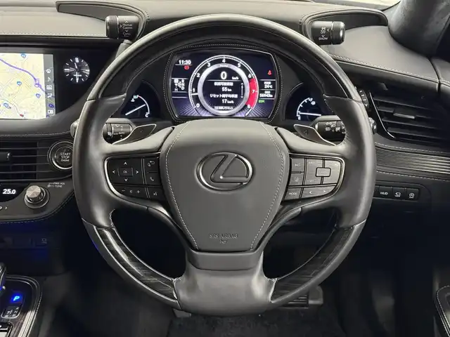 レクサス ＬＳ 500 バージョンL 三重県 2018(平30)年 5.7万km ディープブルーマイカ プレミアムガソリン・ツインターボ/FR/MTモード付フロア10AT/12.3型ナビ/（AM/FM/CD/DVD/Blu-ray/サウンドライブラリ/SD/USB/Bluetooth/Miracast/AUX/TV）/パノラミックビューモニター/ドライブレコーダー 前後/ETC2.0/LEXUS Safety System＋A/・プリクラッシュセーフティ（歩行者注意喚起・アクティブ操舵回避支援）/・フロントクロストラフィックアラート/・Lexus CoDrive（レーダークルコン・レーントレーシングアシスト・レーンチェンジアシスト）/・ドライバー異常時停車支援システム/・上下2段式アダプティブハイビームシステム/・ロードサインアシスト/・先行車発進告知機能/・ITS Connect/・ブラインドスポットモニター/など/装備/・本革シート（黒）/・シートヒーター＆ベンチレーション（D/N/2nd）/・メモリーパワーシート（D・N28way/2nd16way）/・ハンズフリーパワートランクリッド/・デジタルインナーミラー/・左右後席独立オートエアコン/・電動リヤ・リヤサイドガラスサンシェード/・カラーHUD/・純正19inAW＋ランフラットタイヤ/・スマートキーx1＋カードキーx1/など
