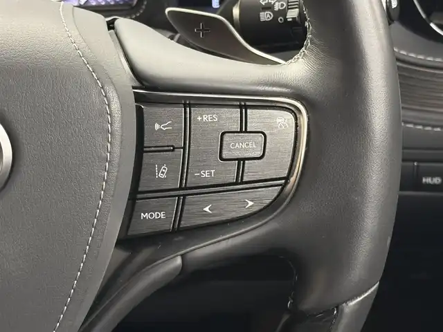 レクサス ＬＳ 500 バージョンL 三重県 2018(平30)年 5.7万km ディープブルーマイカ プレミアムガソリン・ツインターボ/FR/MTモード付フロア10AT/12.3型ナビ/（AM/FM/CD/DVD/Blu-ray/サウンドライブラリ/SD/USB/Bluetooth/Miracast/AUX/TV）/パノラミックビューモニター/ドライブレコーダー 前後/ETC2.0/LEXUS Safety System＋A/・プリクラッシュセーフティ（歩行者注意喚起・アクティブ操舵回避支援）/・フロントクロストラフィックアラート/・Lexus CoDrive（レーダークルコン・レーントレーシングアシスト・レーンチェンジアシスト）/・ドライバー異常時停車支援システム/・上下2段式アダプティブハイビームシステム/・ロードサインアシスト/・先行車発進告知機能/・ITS Connect/・ブラインドスポットモニター/など/装備/・本革シート（黒）/・シートヒーター＆ベンチレーション（D/N/2nd）/・メモリーパワーシート（D・N28way/2nd16way）/・ハンズフリーパワートランクリッド/・デジタルインナーミラー/・左右後席独立オートエアコン/・電動リヤ・リヤサイドガラスサンシェード/・カラーHUD/・純正19inAW＋ランフラットタイヤ/・スマートキーx1＋カードキーx1/など