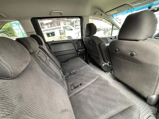 ホンダ フリード G ジャストセレクション 熊本県 2015(平27)年 12.3万km アラバスターシルバーメタリック 純正ナビ（VXM-155VFi）/【TV/CD/DVD/Bluetooth】/バックカメラ/両側パワースライド/ビルトインETC/後方誤発進抑制機能/オートライト/ウィンカーミラー/ステアリングスイッチ/純正フロアマット/純正ドアバイザー/横滑り防止/盗難防止装置/保証書/取扱説明書