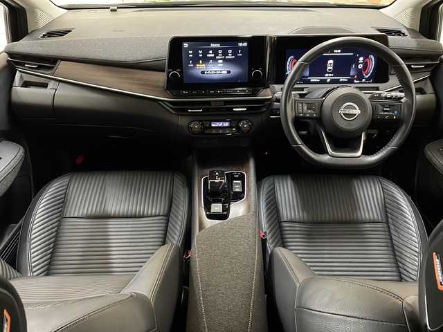 日産 オーラ G FOUR レザーエディション 新潟県 2022(令4)年 3.7万km 黒 4WD/純正メモリナビ/BT/USB/フルセグテレビ/全方位カメラ/ETC2.0/ドライブレコーダー/BOSEスピーカー/衝突被害軽減ブレーキ/レーンキープアシスト/レーダークルーズコントロール/革シート/シートヒーター /ステアリングヒーター/コーナーセンサー/ステアリングスイッチ/スマートキー/プッシュスタート/LEDヘッドライト/オートライト/オートハイビーム/フォグランプ/純正17インチアルミホイール