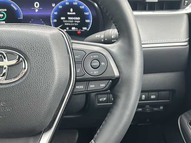 トヨタ ハリアー ハイブリッド Z レザーパッケージ 福岡県 2023(令5)年 1.5万km プレシャスブラックパール /禁煙車/ワンオーナー//モデリスタエアロ//調光パノラマルーフ//純正12.3インチディスプレイオーディオ//コネクティッドナビ/JBLサウンド//フルセグTV/Bluetooth//パノラミックビューモニター//ビルトインETC2.0//デジタルインナーミラー//トヨタセーフティセンス//プリクラッシュセーフティ//レーントレーシングアシスト//アダプティブハイビームシステム//レーダークルーズコントロール（全車速追従）//ブラインドスポットモニター//RCTA・PKSB/HUD//クリアランスソナー//黒本革シート//前席パワーシート//前席ヒーター・ベンチレーション//ステアリングヒーター//電動パーキング・ブレーキホールド//ハンズフリーパワーバックドア//LEDオートライト//純正１９インチアルミ//電動格納ミラーウィンカー//純正ドアバイザー//社外フロアマット//取扱説明書/新車保証書//スペアキー×１