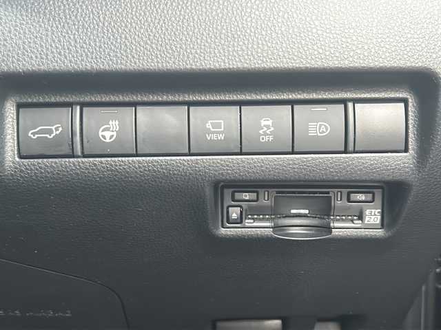 トヨタ ハリアー ハイブリッド Z レザーパッケージ 福岡県 2023(令5)年 1.5万km プレシャスブラックパール /禁煙車/ワンオーナー//モデリスタエアロ//調光パノラマルーフ//純正12.3インチディスプレイオーディオ//コネクティッドナビ/JBLサウンド//フルセグTV/Bluetooth//パノラミックビューモニター//ビルトインETC2.0//デジタルインナーミラー//トヨタセーフティセンス//プリクラッシュセーフティ//レーントレーシングアシスト//アダプティブハイビームシステム//レーダークルーズコントロール（全車速追従）//ブラインドスポットモニター//RCTA・PKSB/HUD//クリアランスソナー//黒本革シート//前席パワーシート//前席ヒーター・ベンチレーション//ステアリングヒーター//電動パーキング・ブレーキホールド//ハンズフリーパワーバックドア//LEDオートライト//純正１９インチアルミ//電動格納ミラーウィンカー//純正ドアバイザー//社外フロアマット//取扱説明書/新車保証書//スペアキー×１