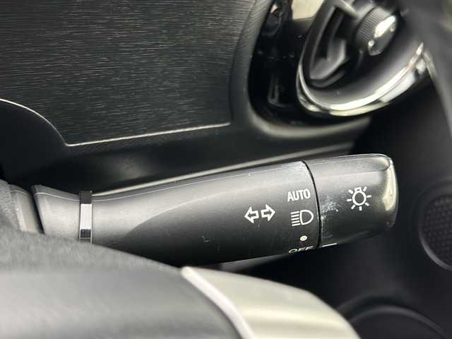 トヨタ アクア G 宮城県 2016(平28)年 8.3万km 青 純正SDナビ：NSCP-W64/CD/DVD/フルセグTV/Bluetooth/AM/FM/バックカメラ/純正15インチAW/前席シートヒーター/衝突被害軽減システム/横滑り防止装置/クルーズコントロール/レーンキープアシスト/車両接近通報装置/ETC/オートマチックハイビーム/電動格納ミラー/オートライト/フロアマット/ドアバイザー/キーレスエントリー/ヘッドライトレベライザー