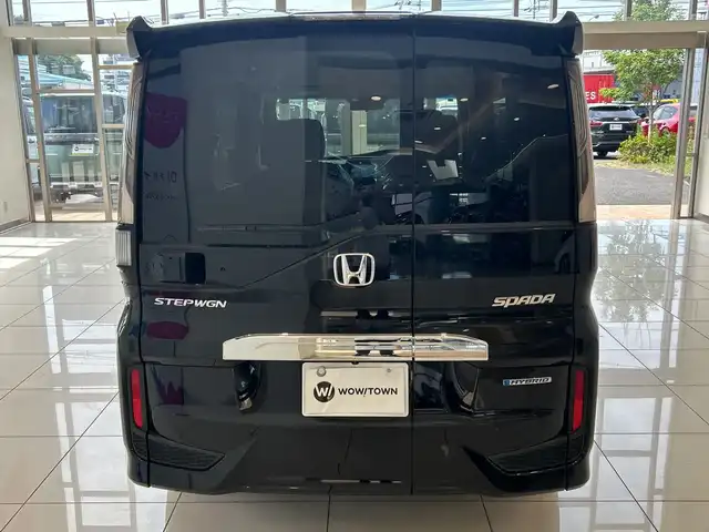 ホンダ ステップワゴン スパーダ ハイブリッド G ホンダセンシング 埼玉県 2018(平30)年 5.3万km プレミアムスパークルブラックパール ホンダセンシング/純正9型ナビ/ フルセグ/BT/DVD/CD/バックカメラ/両側パワースライドドア/Honda SENSING/衝突軽減ブレーキ/レーンキープアシスト/レーダークルーズコントロール/路外逸脱抑制機能/誤発進抑制機能/渋滞追従機能付/LKAS〈車線維持支援システム〉/先行車発進お知らせ機能/標識認識機能/スマートキー/プッシュスタート/ビルトインETC/純正16インチアルミホイール/LEDヘッドライト