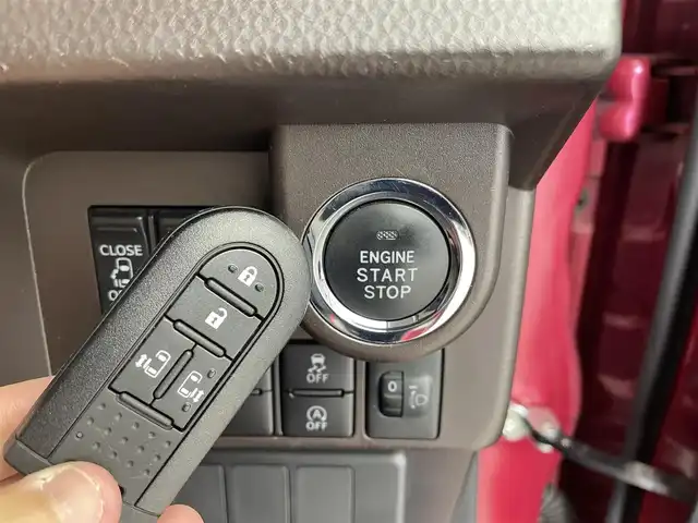 トヨタ ルーミー G S 群馬県 2018(平30)年 6.7万km マゼンタベリーマイカM 後席モニター　社外７インチナビ　バックカメラ　両側パワースライドドア　クルーズコントロール　オートライト　シートヒーター　ステアリングリモコン　ドライブレコーダー　ＥＴＣ　スマートキー　禁煙