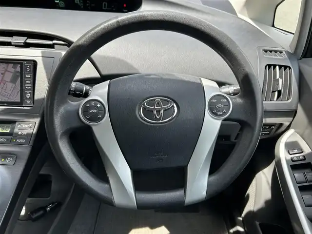 トヨタ プリウス S 福島県 2010(平22)年 7.2万km シルバーM 社外ナビゲーション/型番：CN-H510WD/【CD/DVD/SD/AUX/BT/TV】/バックカメラ/ドライブレコーダー/ビルトインETC/オートライト/アイドリングストップ/純正フロアマット/純正ドアバイザー