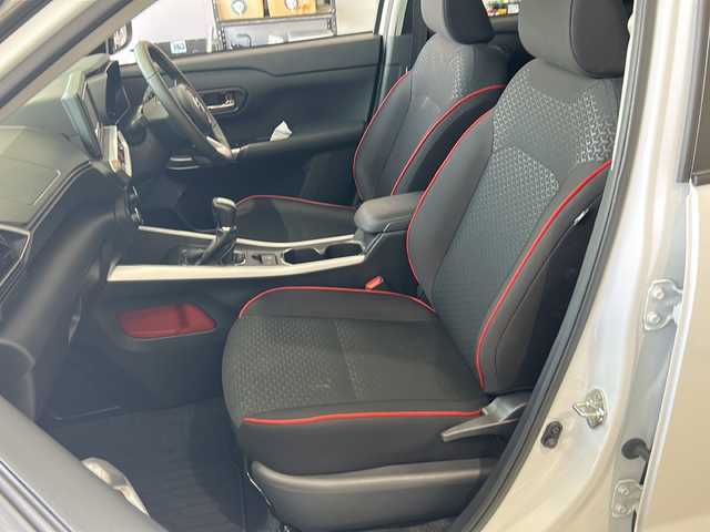 トヨタ ライズ Z 富山県 2024(令6)年 2.5万km ブラックマイカメタリック/シャイニングホワイトパール 4WD/社外SDナビ/フルセグ/Bluetooth/バックカメラ/ビルトインETC/衝突軽減ブレーキ/レーダークルーズコントロール/クリアランスソナー/スペアキー