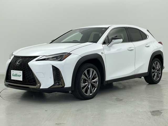 レクサス ＵＸ 200 Fスポーツ 宮城県 2020(令2)年 2.8万km ホワイトノーヴァガラスフレーク Lexus Safety System	/・プリクラッシュセーフティ	/・レーントレーシングアシスト/・ITS Connect	/・レーダークルーズコントロール	/・オートマチックハイビーム/・クリアランスソナー/純正メーカーOPナビ/・CD.DVD.BT.USB/フルセグTV/バックカメラ/本革黒シート/前席パワーシート/電動リアゲート/前席シートヒーター/ステアリングヒーター/ステアリングスイッチ/パドルシフト/LEDヘッドライト/LEDフォグランプ/ビルトインETC2.0/プッシュスタート/スマートキー/純正18inAW/純正フロアマット/純正AW冬タイヤ積込（215/60/17）