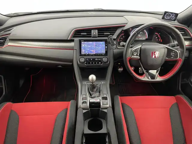 ホンダ シビック タイプR 富山県 2018(平30)年 5.3万km チャンピオンシップホワイト 純正ナビ/フルセグTV/バックカメラ/ターボ/レブマッチシステム/ETC/前方ドライブレコーダー/アイドリングストップ/横滑り防止装置/クルーズコントロール/社外19インチアルミホイール/純正20AW4本積載/レーダー探知機/ブレーキホールド/電子パーキング/LEDヘッドライト/プラスRモード/プッシュスタート/スペアキー1本