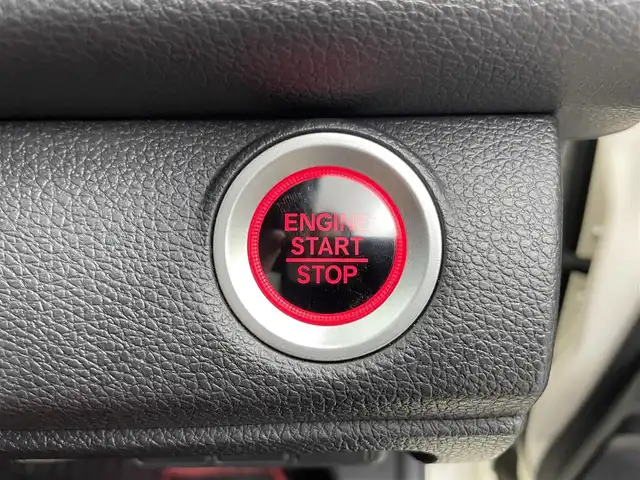 ホンダ シビック タイプR 富山県 2018(平30)年 5.3万km チャンピオンシップホワイト 純正ナビ/フルセグTV/バックカメラ/ターボ/レブマッチシステム/ETC/前方ドライブレコーダー/アイドリングストップ/横滑り防止装置/クルーズコントロール/社外19インチアルミホイール/純正20AW4本積載/レーダー探知機/ブレーキホールド/電子パーキング/LEDヘッドライト/プラスRモード/プッシュスタート/スペアキー1本
