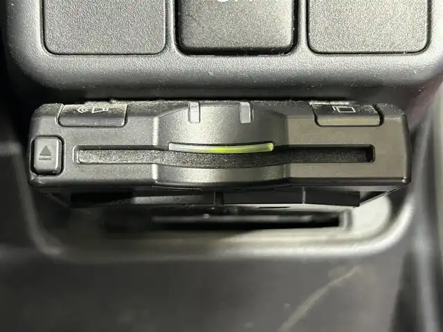 トヨタ アクア G 佐賀県 2015(平27)年 7.7万km チェリーパールクリスタルシャイン 純正7インチナビ/DVD/CD/Bluetooth/SD/フルセグTV/バックカメラ/ETC/エコモード/ドライブモード/クルーズコントロール/横滑り防止装置/オートライト/ドアバイザー/純正フロアマット/スマートキー/AAC/ドアバイザー/ヘッドライトレベライザー/ワンオーナー