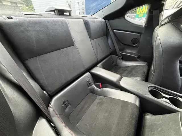 トヨタ ８６ GT リミテッド 熊本県 2012(平24)年 9.1万km ライトニングレッド HKSマフラー/POTENZA17インチAW/純正SDナビ（NSZT-W62G）/【フルセグTV/CD/DVD/SD/BT】/バックカメラ/パドルシフト/ハーフレザーシート/D/Nシートヒーター/HIDオートライト/純正フロアマット/プッシュスタート/スマートキー/スペアキー/取扱説明書(車両/ナビ)