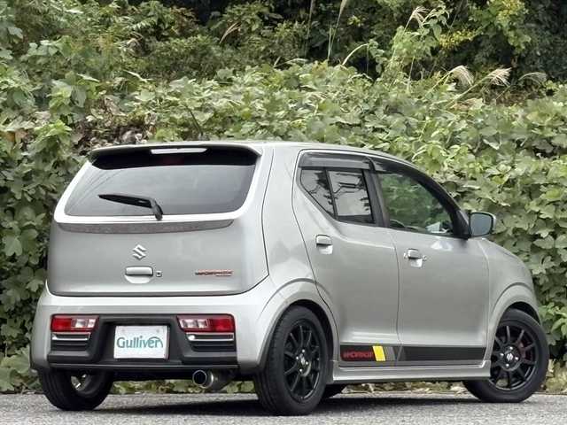 スズキ アルト ワークス 大分県 2017(平29)年 8.1万km スチールシルバーM 柿本マフラー/社外足回り/社外ステアリング/純正ステアリング、サス積み込み/社外メモリーナビ/フルセグ/DVD/純正15インチアルミホイール/ビルトインETC/スマートキー/エンジンプッシュスタート/純正HIDヘッドライト/オートライトコントロール