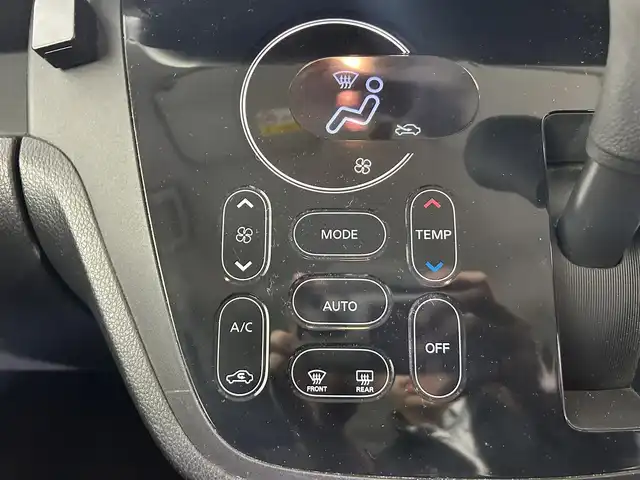 日産 デイズ ルークス ハイウェイスターX Gパッケージ 佐賀県 2014(平26)年 5.3万km ホワイトパール 純正ナビ/フルセグTV/CD/DVD/SD/USB/全方位カメラ/アイドリングストップ/オートライト/HIDヘッドライト/フォグライト/サーキュレーター/両側パワースライドドア/後席サンシェード/シートバックテーブル/ステアリングスイッチ/電動格納ミラー/プッシュスタート/スマートキー/スペアキー/純正フロアマット/純正15インチAW/ISOFIX対応