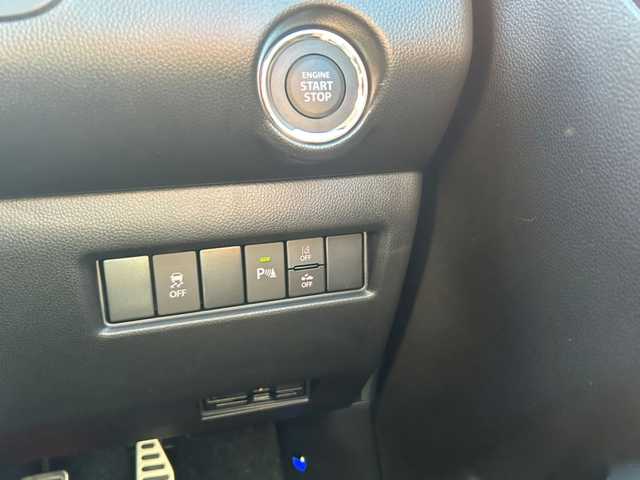 スズキ スイフト スポーツ ZC33S ファイナルED 新潟県 2025(令7)年 0.1万km 青 ６MT/ワンオーナー/ターボ/純正ホイール夏タイヤ装着/メモリナビ/フルセグテレビ/レーダークルーズコントロール/バックカメラ/アラウンドビューモニター/運転席シートヒーター/ドアバイザー/プッシュスタート/ETC/前後ドライブレコーダー/純正フロアマット/Bluetooth/ハンズフリー/コーナーセンサー/スペアキー1個