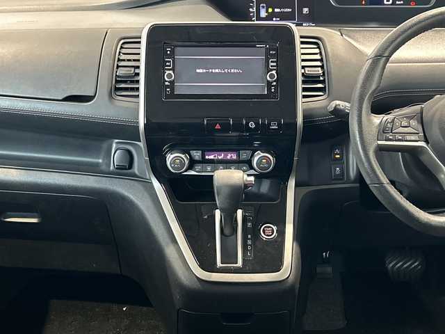 日産 セレナ ハイウェイスターVセレクションⅡ 富山県 2017(平29)年 8.7万km ブリリアントホワイトパール 純正メモリナビ/型式：MM316D-W/【CD/DVD/BT/AUX/フルセグTV】　/純正１６インチアルミホイール　/両側パワースライドドア　/全周囲モニター　/バックカメラ/ビルトインＥＴＣ　/クルーズコントロール　/アイドリングストップ/コーナーセンサー【前後】　/パーキングアシスト　/横滑り防止装置　/盗難防止装置/ダブルエアコン/オートライト/LEDヘッドライト/エマージェンシーブレーキ/USB/アンチロックブレーキシステム/エンジンスタートボタン/3列シート/純正フロアマット/取扱説明書/ナビ取扱説明書