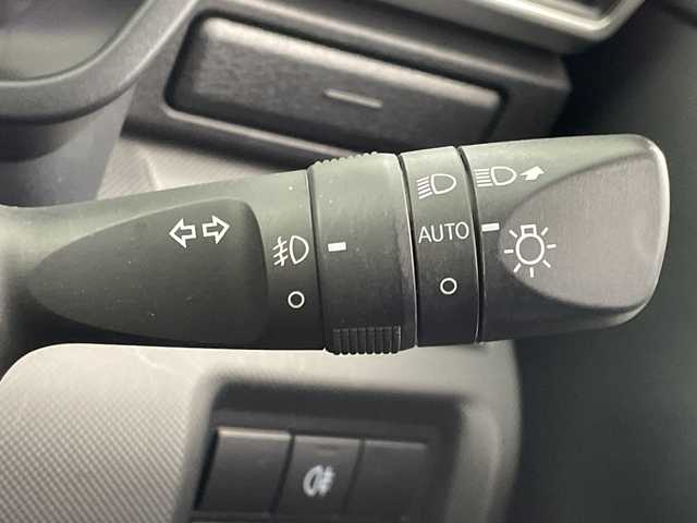 トヨタ ライズ Z 岐阜県 2020(令2)年 9.6万km ブラックマイカメタリック/ターコイズブルーマイカメタリック 純正9インチナビ/　(ラジオ/Bluetooth/フルセグTV/DISC)/全方位モニター/衝突軽減ブレーキ/レーンキープアシスト/コーナーセンサー/オートハイビーム/レーダークルーズコントロール/シートヒーター/ETC/ドライブレコーダー/純正アルミホイール/純正フロアマット/LEDヘッドライト