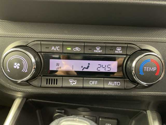 トヨタ ライズ Z 岐阜県 2020(令2)年 9.6万km ブラックマイカメタリック/ターコイズブルーマイカメタリック 純正9インチナビ/　(ラジオ/Bluetooth/フルセグTV/DISC)/全方位モニター/衝突軽減ブレーキ/レーンキープアシスト/コーナーセンサー/オートハイビーム/レーダークルーズコントロール/シートヒーター/ETC/ドライブレコーダー/純正アルミホイール/純正フロアマット/LEDヘッドライト