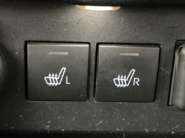 トヨタ ライズ Z 岐阜県 2020(令2)年 9.6万km ブラックマイカメタリック/ターコイズブルーマイカメタリック 純正9インチナビ/　(ラジオ/Bluetooth/フルセグTV/DISC)/全方位モニター/衝突軽減ブレーキ/レーンキープアシスト/コーナーセンサー/オートハイビーム/レーダークルーズコントロール/シートヒーター/ETC/ドライブレコーダー/純正アルミホイール/純正フロアマット/LEDヘッドライト