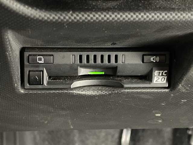 トヨタ ライズ Z 岐阜県 2020(令2)年 9.6万km ブラックマイカメタリック/ターコイズブルーマイカメタリック 純正9インチナビ/　(ラジオ/Bluetooth/フルセグTV/DISC)/全方位モニター/衝突軽減ブレーキ/レーンキープアシスト/コーナーセンサー/オートハイビーム/レーダークルーズコントロール/シートヒーター/ETC/ドライブレコーダー/純正アルミホイール/純正フロアマット/LEDヘッドライト