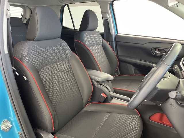 トヨタ ライズ Z 岐阜県 2020(令2)年 9.6万km ブラックマイカメタリック/ターコイズブルーマイカメタリック 純正9インチナビ/　(ラジオ/Bluetooth/フルセグTV/DISC)/全方位モニター/衝突軽減ブレーキ/レーンキープアシスト/コーナーセンサー/オートハイビーム/レーダークルーズコントロール/シートヒーター/ETC/ドライブレコーダー/純正アルミホイール/純正フロアマット/LEDヘッドライト