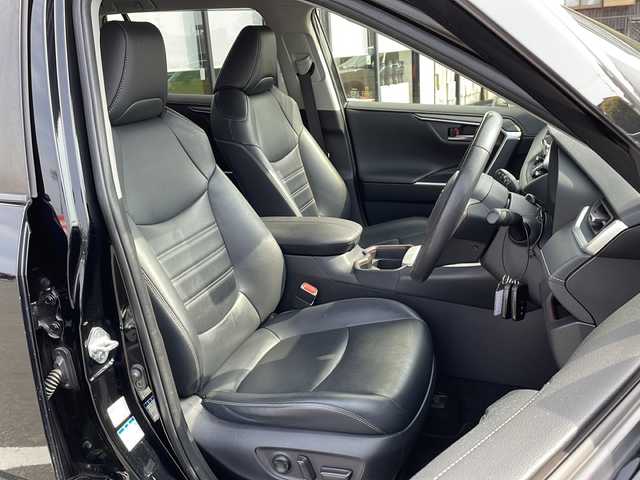 トヨタ ＲＡＶ４ ハイブリットG 岐阜県 2019(令1)年 15.3万km アティチュードブラックマイカ 純正ＳＤナビ　/バックカメラ　/モデリスタエアロ　/ビルトインＥＴＣ　/クルーズコントロール/衝突軽減システム　/横滑り防止装置　/レーンキープアシスト　/前後コーナーセンサー　/レザーシート　/シートヒーター　/ＬＥＤヘッドライト　/オートライト/4WD/電動リアゲート/プッシュスタート/スマートキー/スペアキー