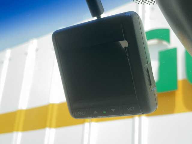 ホンダ Ｎ ＯＮＥ プレミアム SSパッケージ 愛知県 2015(平27)年 5.1万km プレミアムブルームーンパール 外部検査実施済み/純正メモリナビ【VXM-155VSi】/　(DVD/ワンセグTV/Bluetooth)/バックカメラ/ETC/前後ドライブレコーダー/前席シートヒーター/シティブレーキアクティブシステム/横滑り防止機能/純正14インチアルミホイール/スマートキー/オートライト/純正HIDヘッドライト/カーテンエアバック/スペアキー1本/保証書・取説