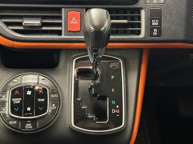 トヨタ ヴォクシー ZS 静岡県 2014(平26)年 10.8万km ブラッキッシュアゲハガラスフレーク (株)IDOMが運営する【じしゃロン浜松店】の自社ローン専用車両になりますこちらは現金またはオートローンご利用時の価格です。自社ローンご希望の方は別途その旨お申付け下さい/純正ナビ（NSZN-W64T）/CD/DVD/AM/FM/Bluetooth/左側パワースライドドア/バックカメラ/ETC/スマートキー