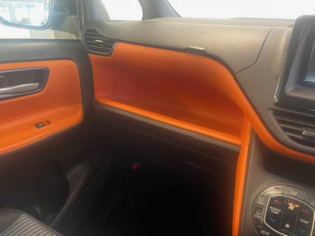 トヨタ ヴォクシー ZS 静岡県 2014(平26)年 10.8万km ブラッキッシュアゲハガラスフレーク (株)IDOMが運営する【じしゃロン浜松店】の自社ローン専用車両になりますこちらは現金またはオートローンご利用時の価格です。自社ローンご希望の方は別途その旨お申付け下さい/純正ナビ（NSZN-W64T）/CD/DVD/AM/FM/Bluetooth/左側パワースライドドア/バックカメラ/ETC/スマートキー