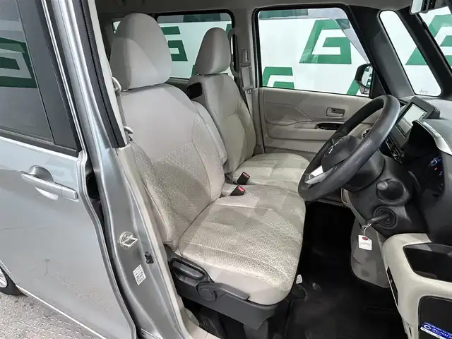 三菱 ｅＫスペース M 鹿児島県 2020(令2)年 5.9万km スターリングシルバーM 社外ナビ　/Ｂｌｕｅｔｏｏｔｈ　/バックカメラ　/両側スライド　/前席シートヒーター　/フルセグＴＶ　/前後コーナーセンサー　/社外フロアマット　/電格ミラー　/ヘッドライトレベライザー　/リモコンキー　/ＵＳＢ入力端子/ステアリングリモコン/アイドリングストップ/DVD再生/カーテンエアバッグ