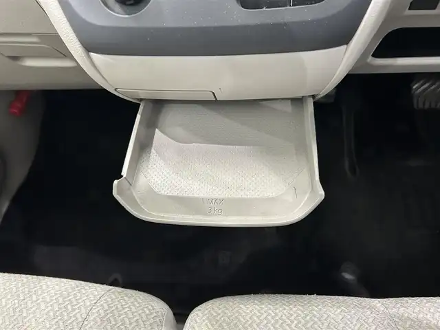 三菱 ｅＫスペース M 鹿児島県 2020(令2)年 5.9万km スターリングシルバーM 社外ナビ　/Ｂｌｕｅｔｏｏｔｈ　/バックカメラ　/両側スライド　/前席シートヒーター　/フルセグＴＶ　/前後コーナーセンサー　/社外フロアマット　/電格ミラー　/ヘッドライトレベライザー　/リモコンキー　/ＵＳＢ入力端子/ステアリングリモコン/アイドリングストップ/DVD再生/カーテンエアバッグ