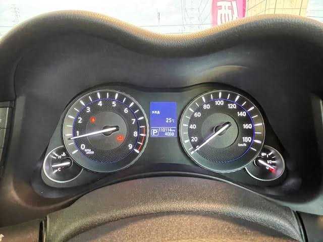 日産 フーガ 370GT FOUR 埼玉県 2015(平27)年 11.1万km スーパーブラック メーカーナビ/【CD/DVD/フルセグ/Bluetooth】/本革シート/アラウンドビューカメラ/ETC/レーダークルーズコントロール/前後コーナーセンサー/前席パワーシート/シートエアコン/衝突軽減ブレーキ
