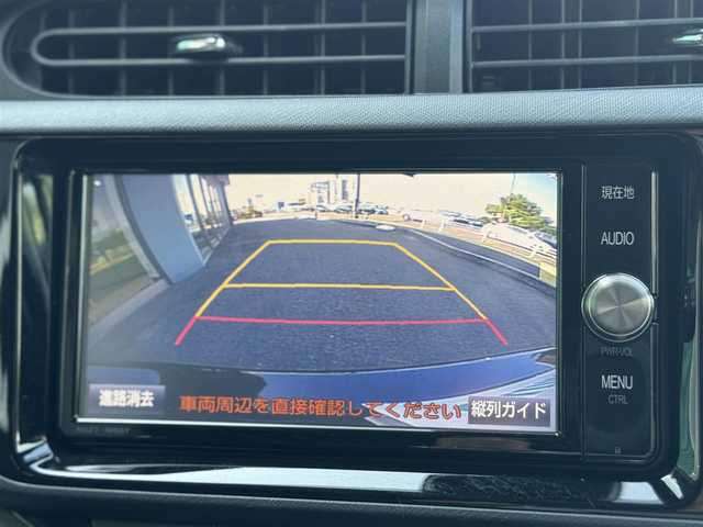 トヨタ アクア S スタイルブラック 香川県 2017(平29)年 7.5万km ブラックマイカ 純正SDナビゲーション/・バックカメラ/・地デジTV/・Bluetooth/・FM/AMラジオ/・CD/セーフティセンスC/・プリクラッシュセーフティシステム/・レーンディパーチャーアラート/・オートマチックハイビーム/・先行車発進告知機能/オートライト/ETC/SRSエアバック【運転席/助手席】/スマートエントリー/スタートシステム/保証書/取扱説明書/スペアキー１本