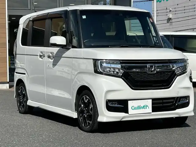 ホンダ Ｎ ＢＯＸ カスタム G L ターボ ホンダセンシング 埼玉県 2020(令2)年 1.3万km プラチナホワイトパール メモリナビ/フルセグテレビ/バックカメラ/クルーズコントロール/ドアバイザー/プッシュスタート/両側パワースライドドア/ETC/保証書/取扱説明書/ナビ取扱説明書/ハーフレザーシート/前後ドラレコ/フォグランプ