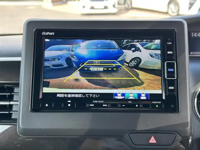 ホンダ Ｎ ＢＯＸ カスタム G L ターボ ホンダセンシング 埼玉県 2020(令2)年 1.3万km プラチナホワイトパール メモリナビ/フルセグテレビ/バックカメラ/クルーズコントロール/ドアバイザー/プッシュスタート/両側パワースライドドア/ETC/保証書/取扱説明書/ナビ取扱説明書/ハーフレザーシート/前後ドラレコ/フォグランプ
