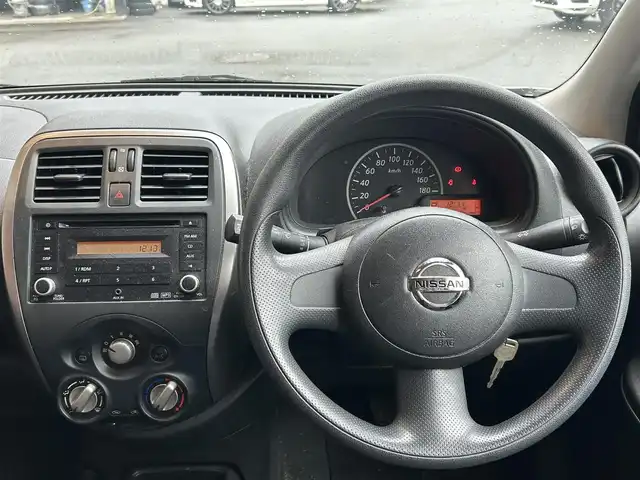 日産 マーチ 12S 高知県 2014(平26)年 6.7万km ブリリアントホワイトパール 取扱説明書/記録簿/ABS/横滑り防止/エアコン