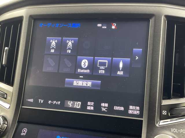 トヨタ クラウン アスリート S-T 兵庫県 2016(平28)年 5.3万km シルバーM ・純正ナビ/CD/BT/AUX/TV/USB/・左右独立エアコン/・アイドリングストップ/・横滑り防止装置/・プリクラッシュセーフティ/・レーンディパーチャーアラート/・レーダークルーズコントロール/・ビルトインETC/・バックカメラ/・コーナーセンサー/・オートマチックハイビーム/・オートライト/・LEDヘッドライト/・純正アルミホイール