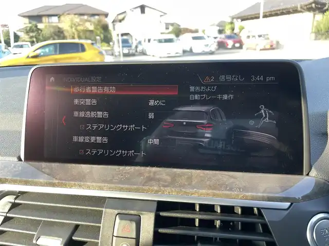 車両画像15