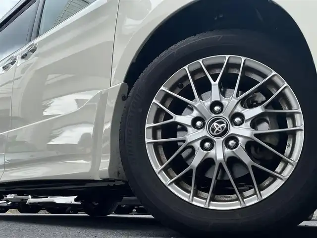 トヨタ ノア ハイブリッド Si ダブルバイビーⅢ 東京都 2020(令2)年 1.9万km ラグジュアリーホワイトパールクリスタルシャインガラスフレーク ワンオーナー/純正SDナビ/・フルセグTV/・Bluetooth接続/・FM・AM/トヨタセーフティーセンス/・バックカメラ/・コーナーセンサー/両側パワースライドドア/クルーズコントロール/ETC/ドラレコ/三列シート/チップアップシート/シートヒーター/LEDヘッドランプ/ABS/横滑り防止/スマートキー/スペアキー/保証書＆取扱説明書