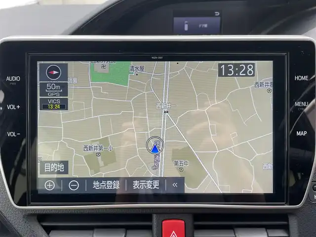トヨタ ノア ハイブリッド Si ダブルバイビーⅢ 東京都 2020(令2)年 1.9万km ラグジュアリーホワイトパールクリスタルシャインガラスフレーク ワンオーナー/純正SDナビ/・フルセグTV/・Bluetooth接続/・FM・AM/トヨタセーフティーセンス/・バックカメラ/・コーナーセンサー/両側パワースライドドア/クルーズコントロール/ETC/ドラレコ/三列シート/チップアップシート/シートヒーター/LEDヘッドランプ/ABS/横滑り防止/スマートキー/スペアキー/保証書＆取扱説明書